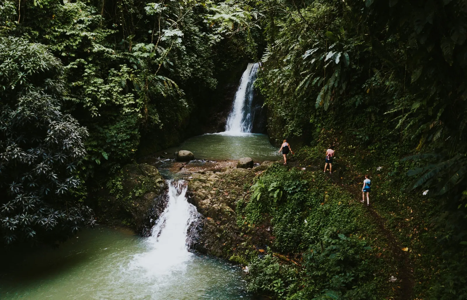 Seven Sisters Waterfall Hike